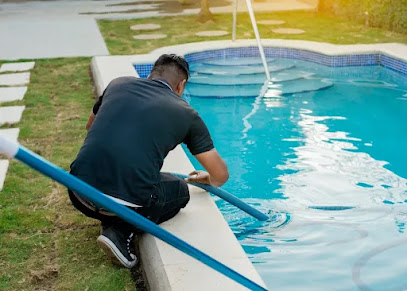 Glass Pool Co logo